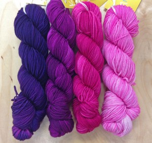 Dark purple to pale pink Knitsch Sock gradient